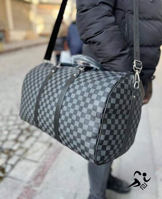 Genti unisex voiaj LV,super model, curea reglabila umăr, saculet, etichetă