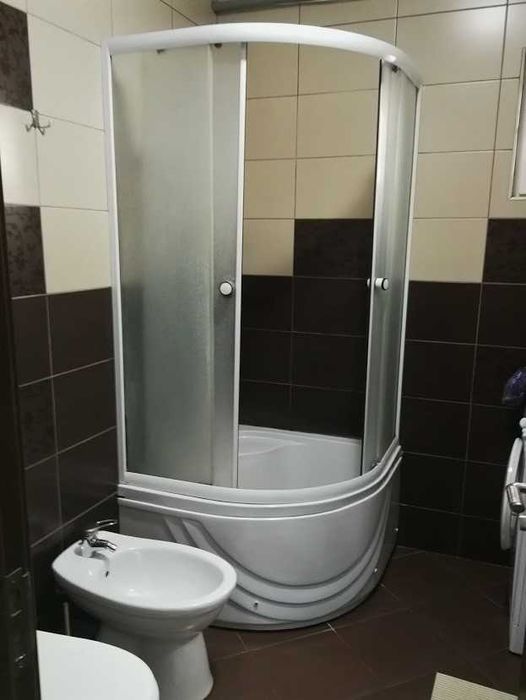 Inchiriez apartament 2 camere ARED UTA Arad