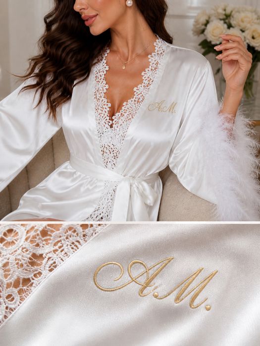 Halat de mireasă personalizat cu broderie de mătase