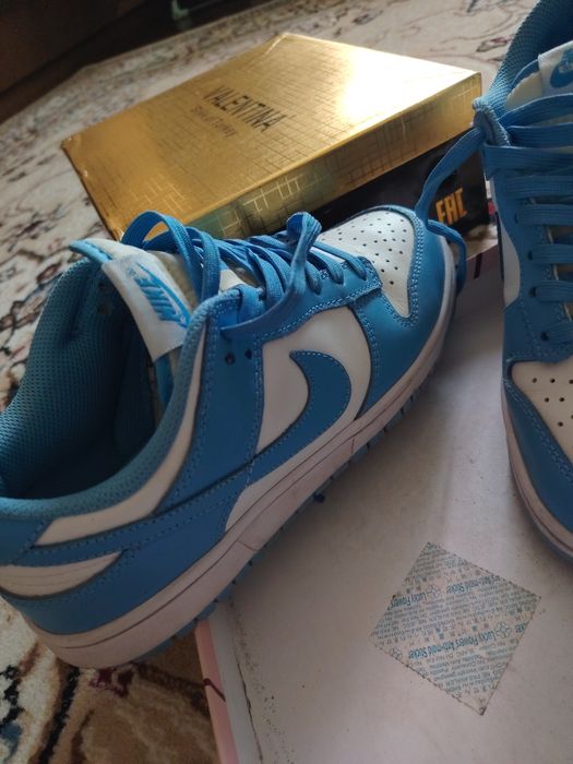 Продам кроссовки Nike Dunk Low "University Blue"