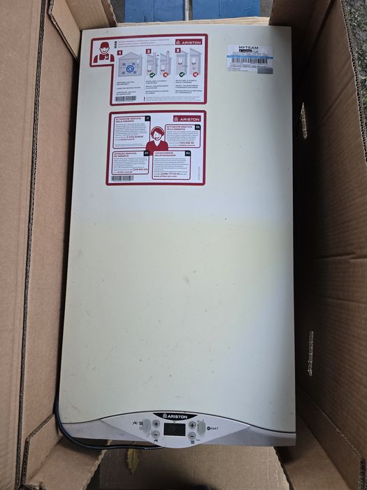 Vand centrala ariston 30 kw pentru piese