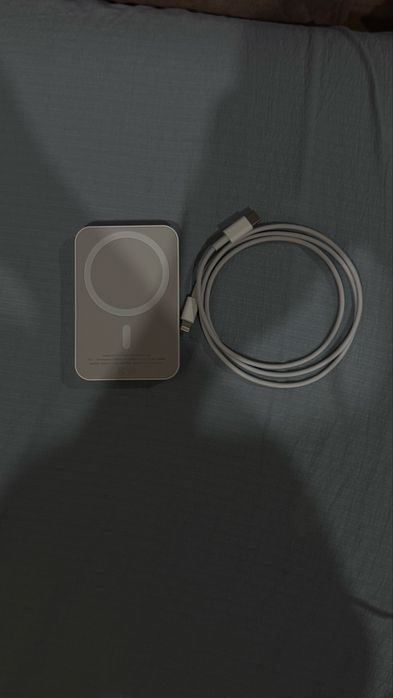 продаю повербанк