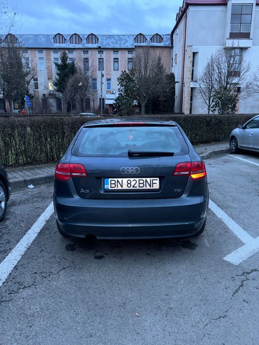 Vand Audi A3 motor 1.6 Diesel ;prima inmatriculare 2011.