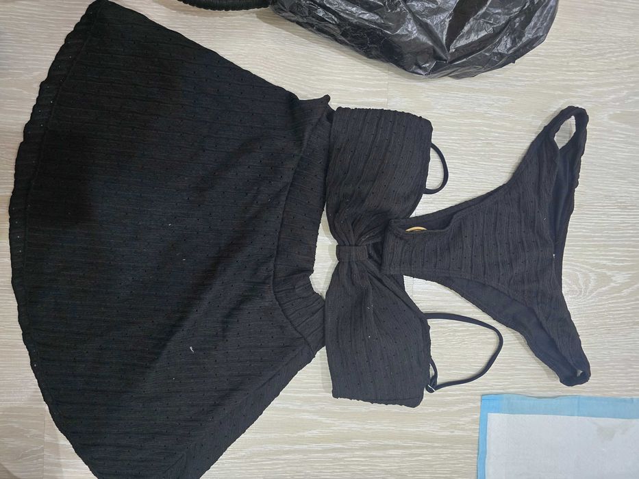 Продам новые купальники