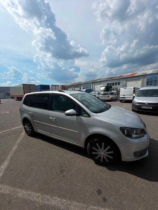 VW TOURAN 2011, 1.6 DIESEL, 2011