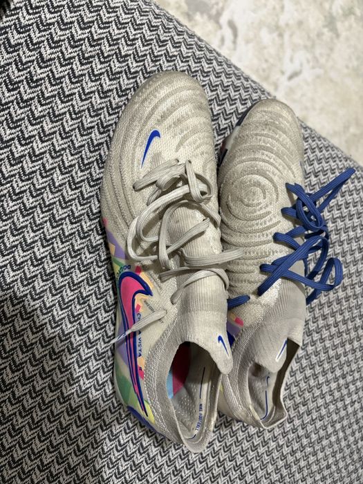 Бутсы 41 размер подходит для 42