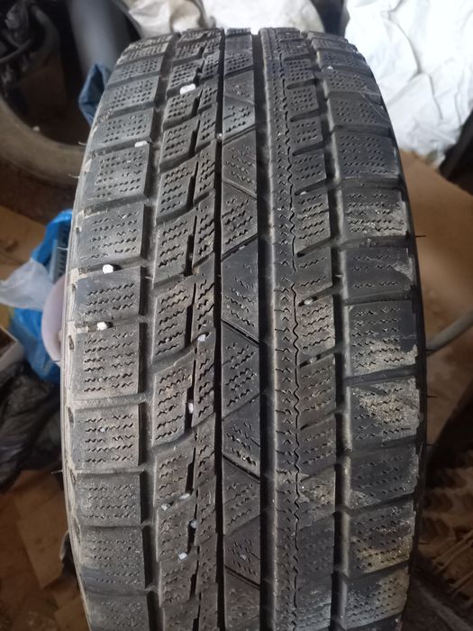 Продам диск комплект 4 шинами зимный
