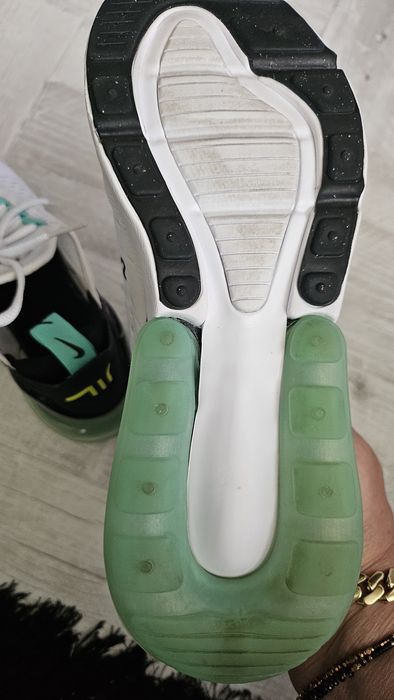 Маратонки Nike Air Max 270