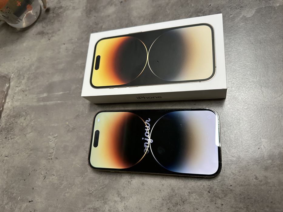 Iphone 14 pro gold 256gb la cutie/liber de retea
