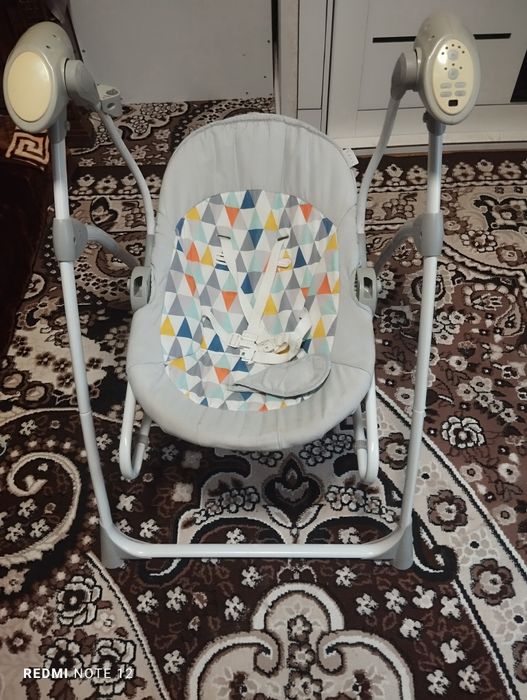 Люлька .десткая качелия.