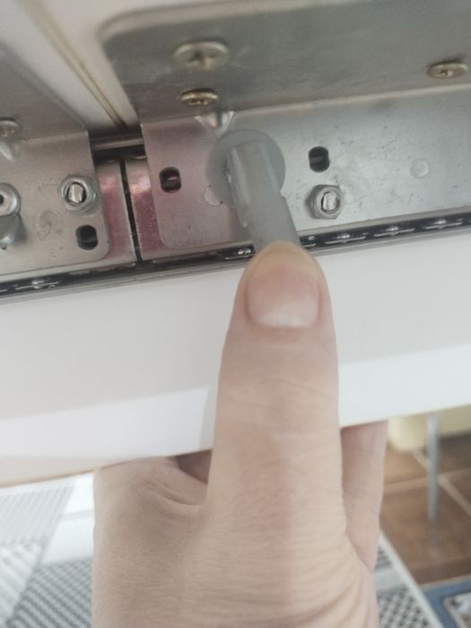 Стол кухонный верх стекло