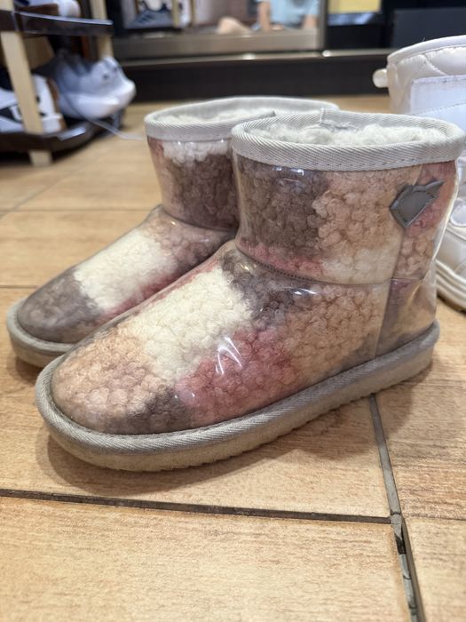 Продаи обувь для девочки