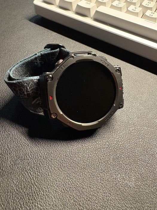 Продам Amazfit t-rex 3