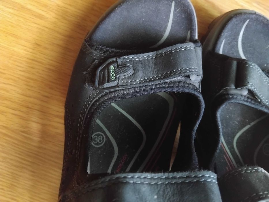 Сандали Ecco и Clarks