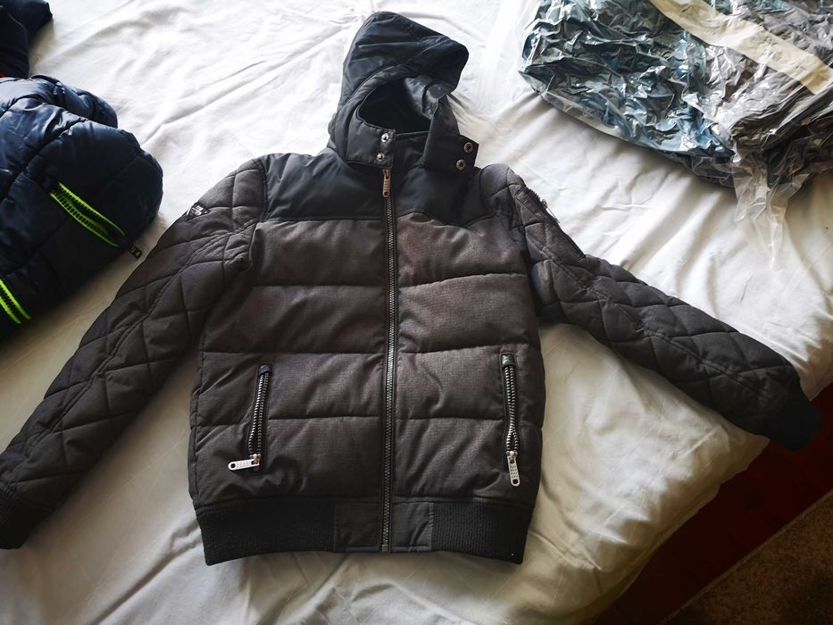 Geaca iarna copii - model baieti C&A marimea 146