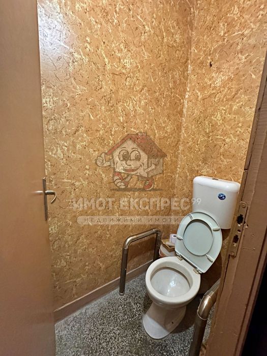 Продава се Многостаен апартамент в Асеновград - 69 кв.м за 1072 €/кв.м - Снимка #21