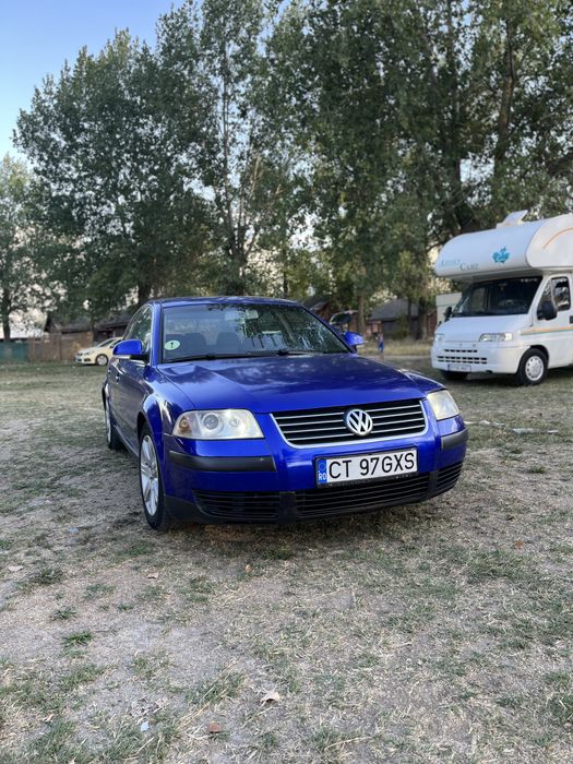 Vând Passat B5.5