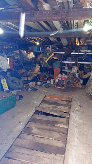 Продам гараж 7 район