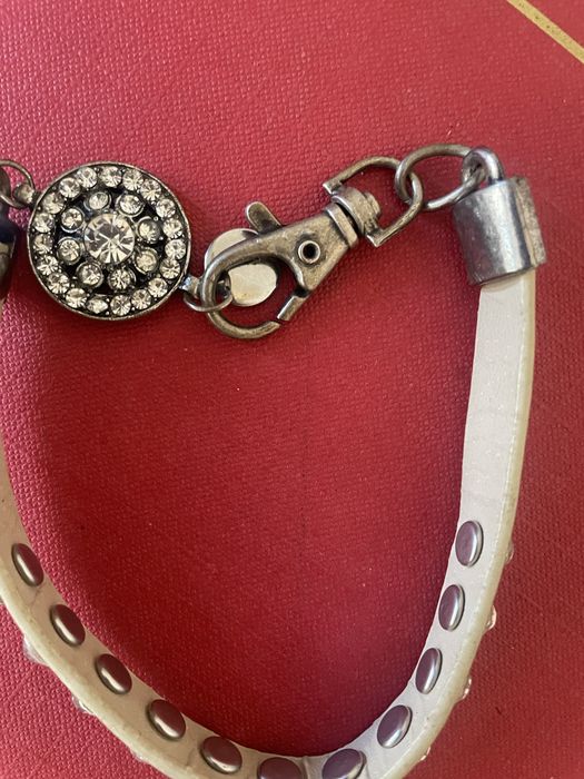 Zgardă interesantă