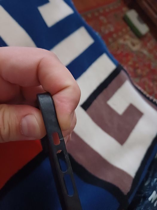 Продам чехол на айфон 14