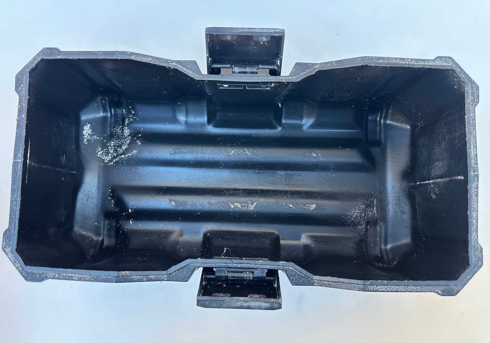 Milwaukee M18 VC-2 - Акумулаторна прахосмукачка 18V