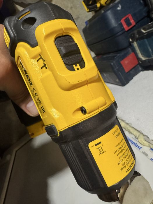 Dewalt DCE 530 ca noua