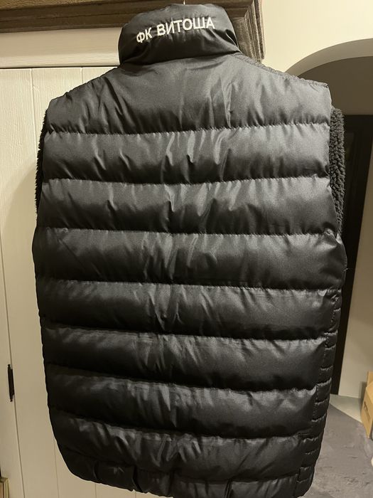 Продавам спортен елек