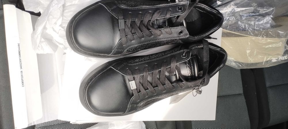 Черни кожени кецове Calvin Klein