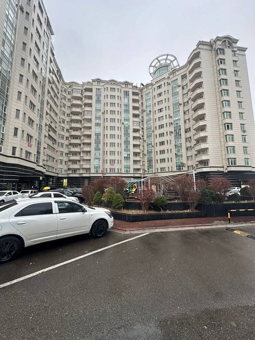 Продажа 2/5/13 на Юнусабад-13, метро 2 хонали сотилади