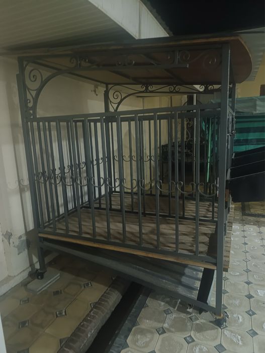 Qoyxona sotiladi toshkent