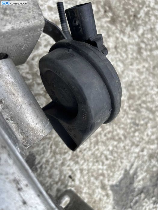 Claxon Dreapta Sunete Joase Audi A4 B8 2008 - 2015 Cod 8K0951221 [C3023]
