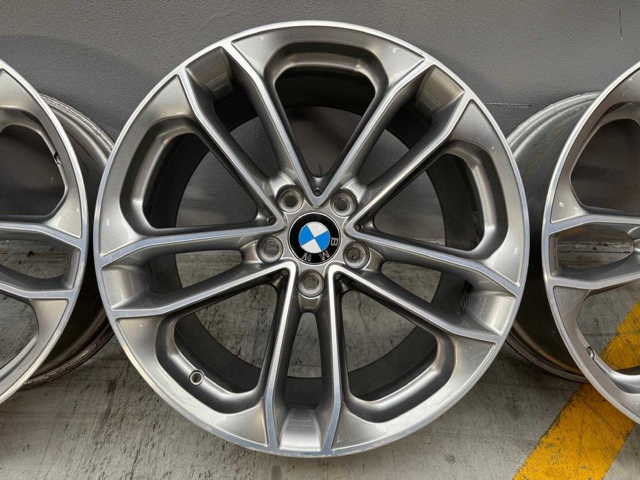 Jante 19 BMW Style 673 Seria 3 5 7 X3 X4 F30 F10 F01 F25 F26 in 2 latimi