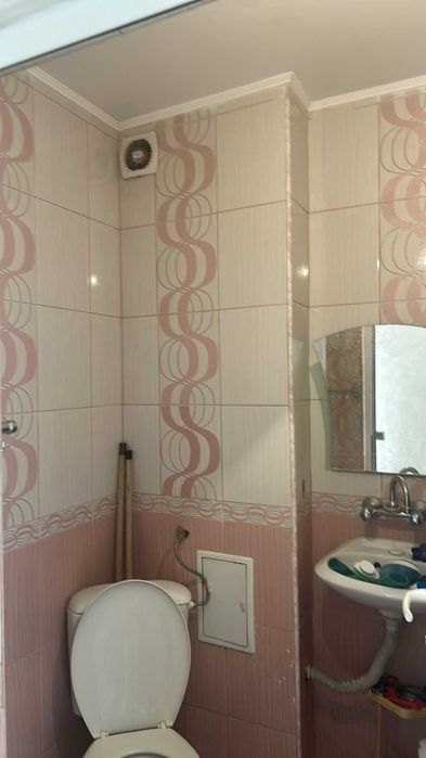 Продава се Двустаен апартамент в Разград, Център - 62 кв.м за 1563 €/кв.м - Снимка #6