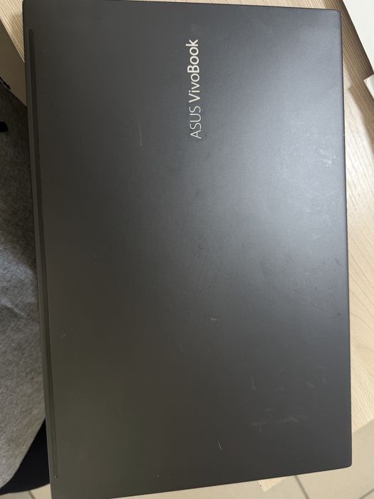 ASUS VivoBook K513EA