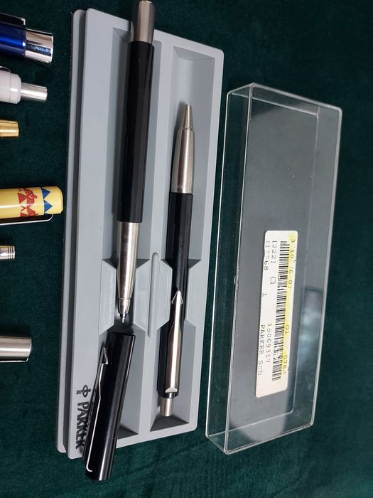 Lot Parker de colectie