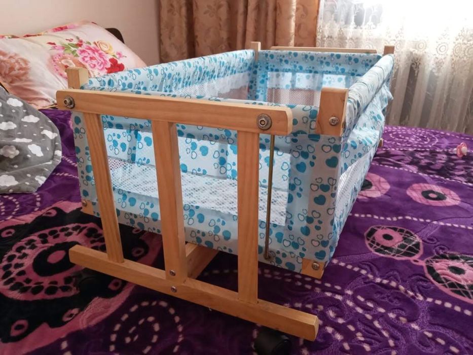 продам манеж в хорошем состоянии