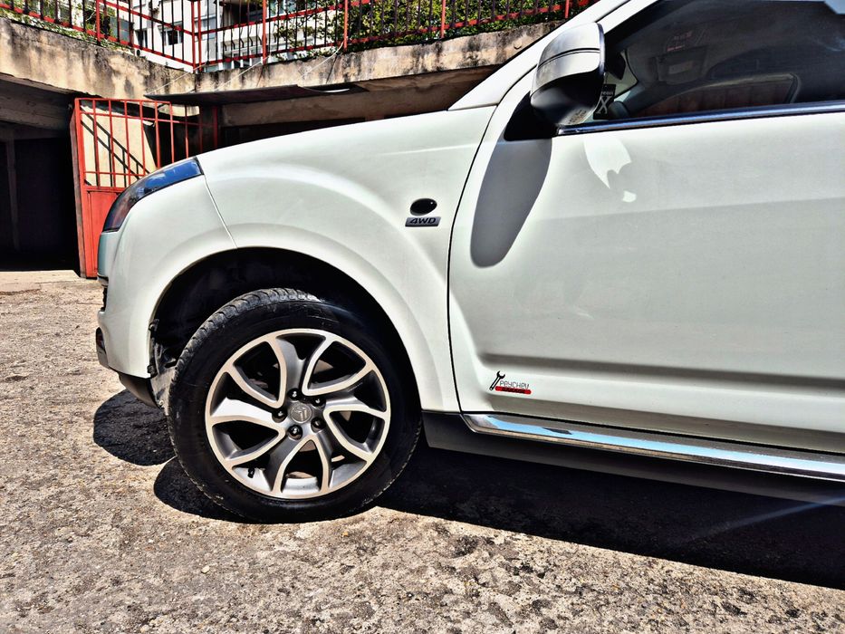 Citroen C-Crosser 2.2 Hdi Automatic 4x4 7 местен
