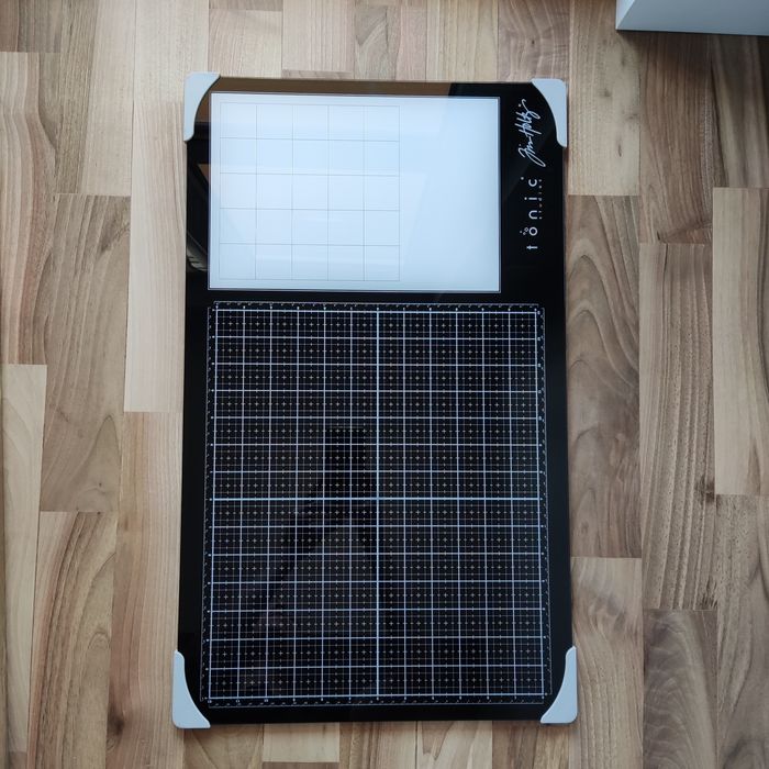 Стъклена работна подложка Tim Holtz