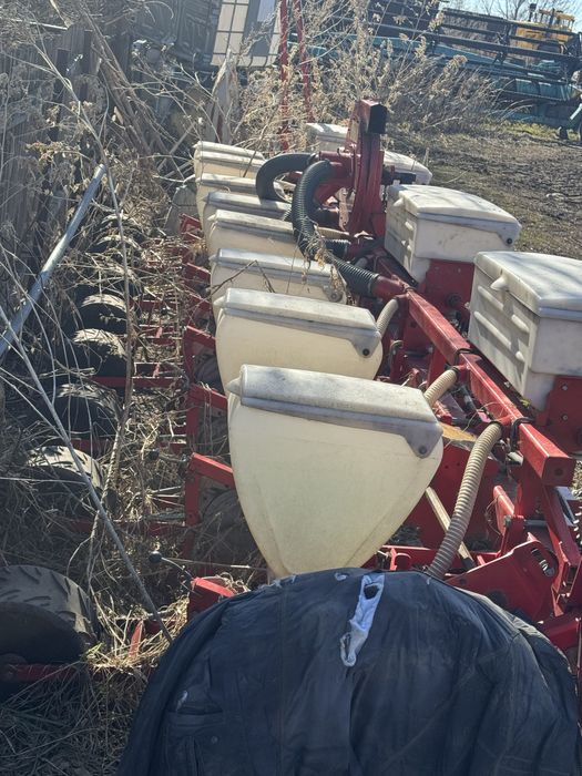 Сеялка ВЕСТА 8 (УПС-8)