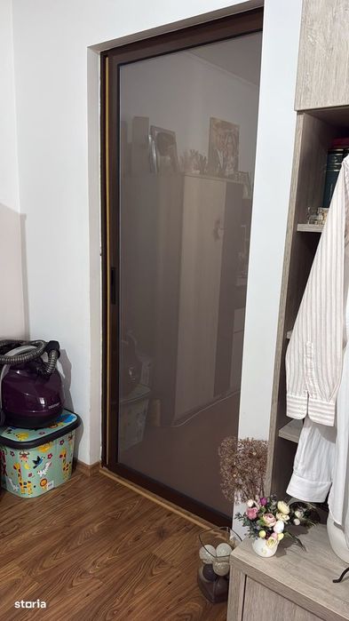 Apartament  2 camere de vânzare,etaj 1,mobilat și utilat