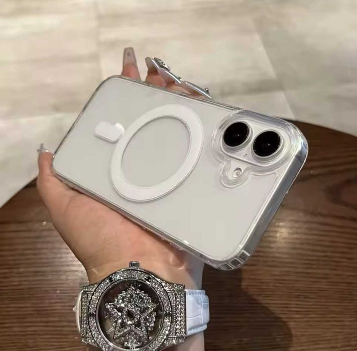 Husa din silicon MagSafe pt. iPhone 16 / 16 Plus / 16 Pro / 16 Pro Max