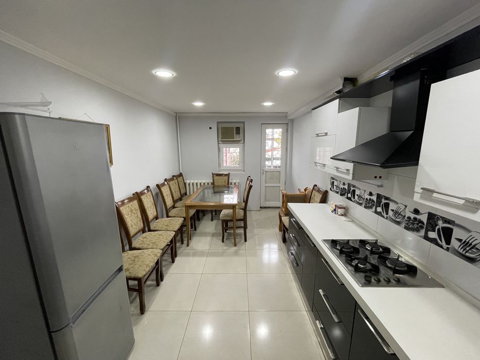 Сдается в аренду дом ул Катта Мирабад 7 соток под офис