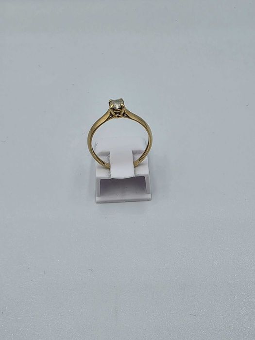 Inel de Aur 14K cu piatra centrala