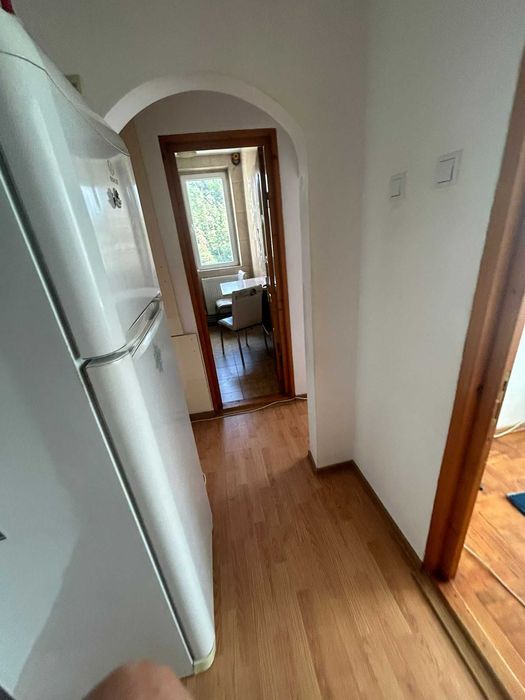 Vand apartament 4 camere