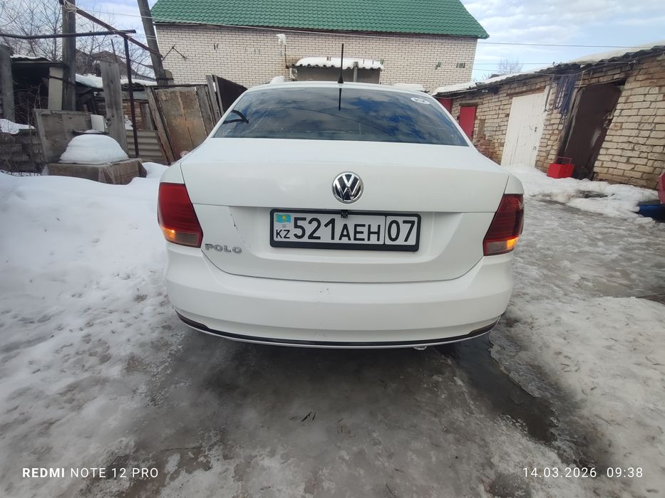 Продам Volkswagen Polo 2015