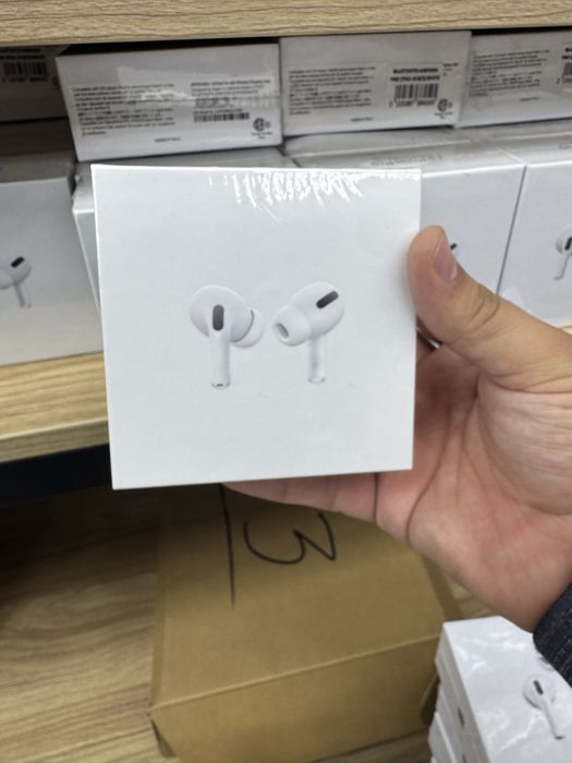 Aipods 2:2