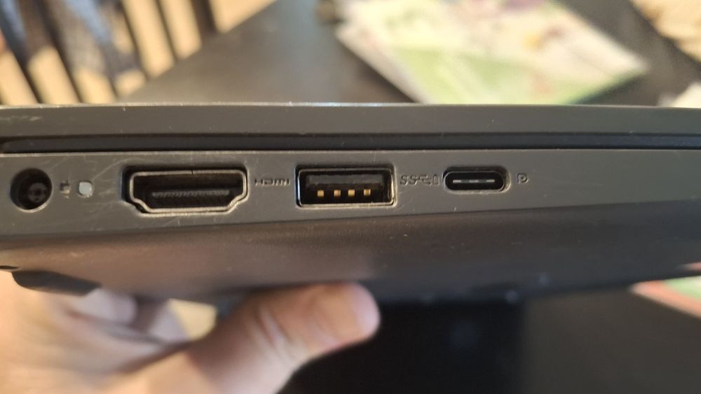 Laptop Dell Latitude 3410