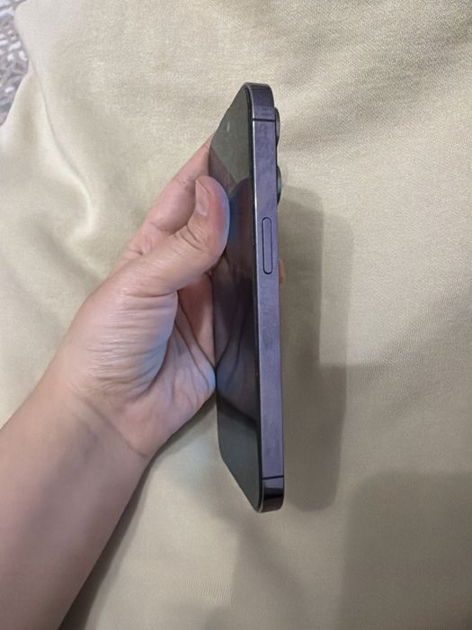 Продаётся iPhone 14 Pro, 128 GB.
