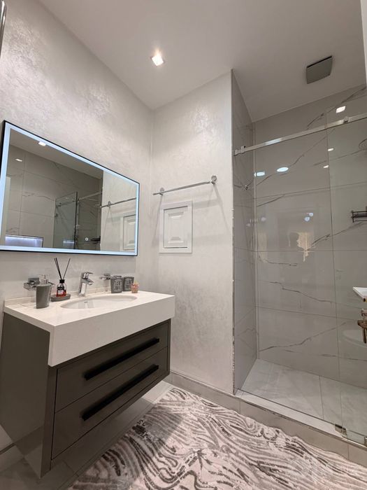 Продаётся!!! Квартира  Жк "Gardens Residence" Ташкент Сити Вид во двор