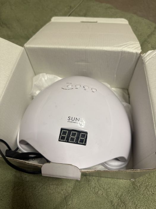 Лед лампа для маникюра